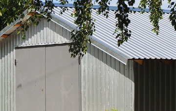 repairing Crai metal garage roofing